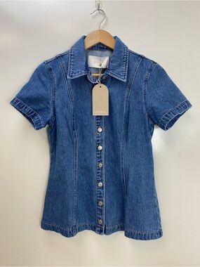 Meshki Blue Denim Short Sleeve Button-Front Shirt